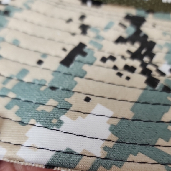 NWOT Legion of Mars Camouflage Bucket Hat with Chin Strap, size 22.5" - Picture 7 of 12